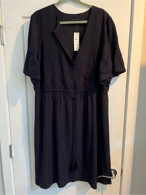 Ann Taylor Women's Navy V-Neck Drawstring Waist Dress with Pockets NWT size XXL